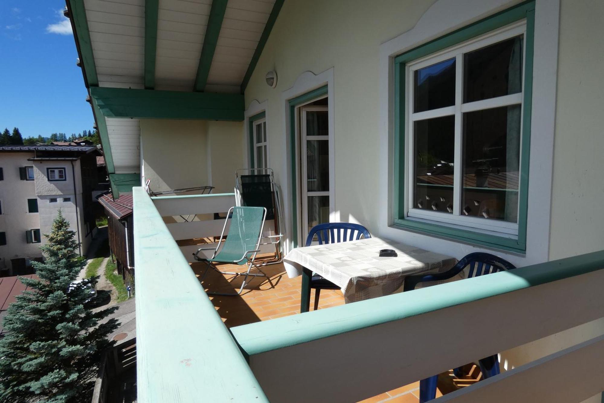 Ferienwohnung Casa Al Mesdi Pozza di Fassa Exterior foto